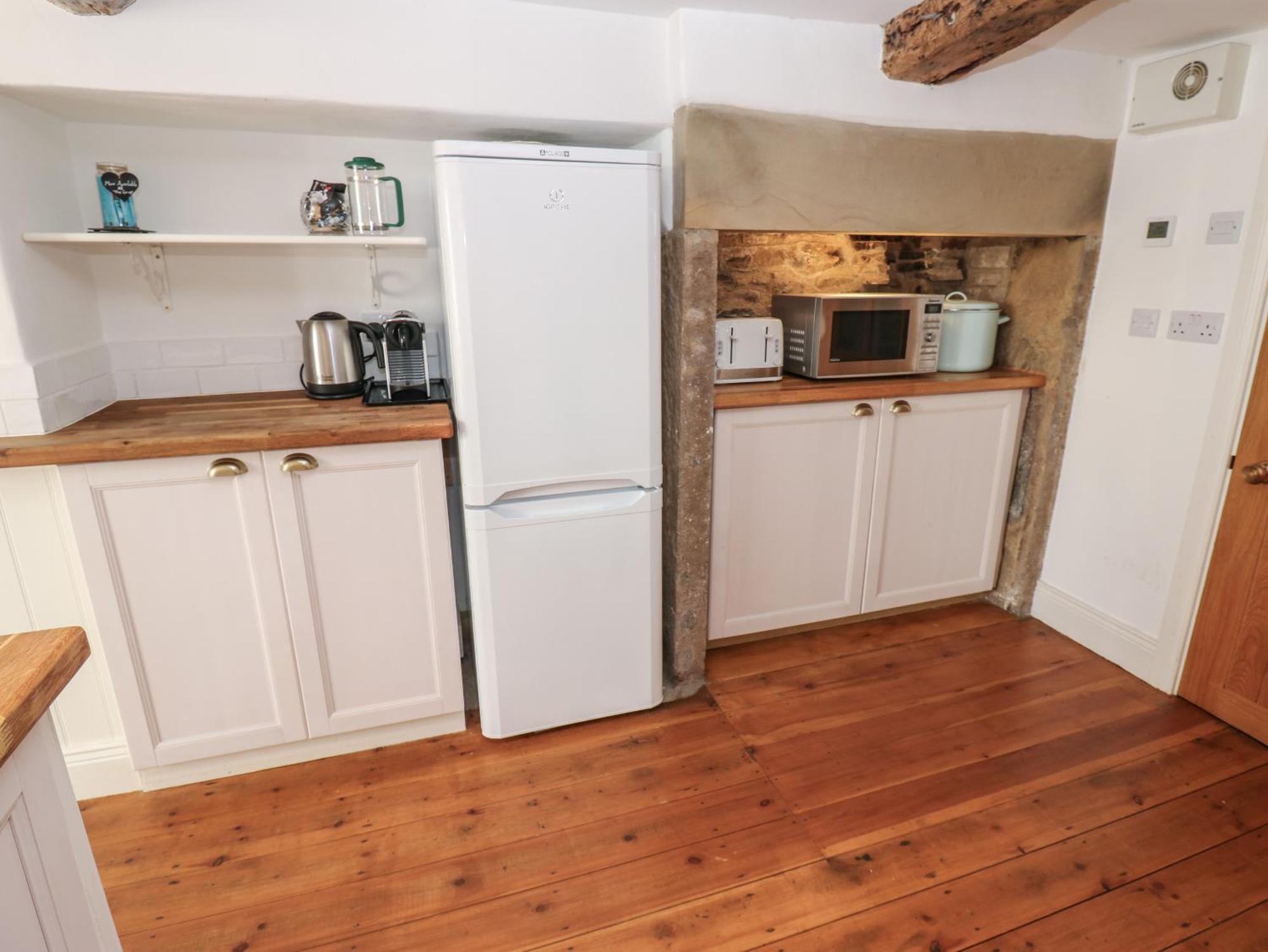 אלסטון Cross View Cottage מראה חיצוני תמונה